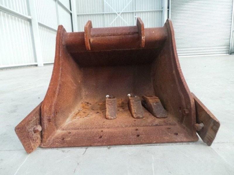 2017 WORKMATE 500MM BUCKET
