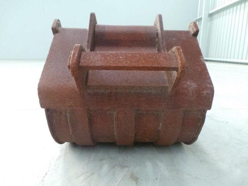 2017 WORKMATE 500MM BUCKET