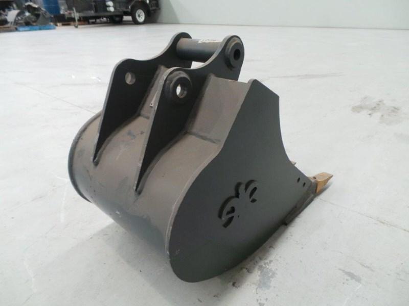 2017 WORKMATE 450MM BUCKET