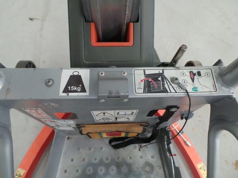 JLG FS 80 LIFT
