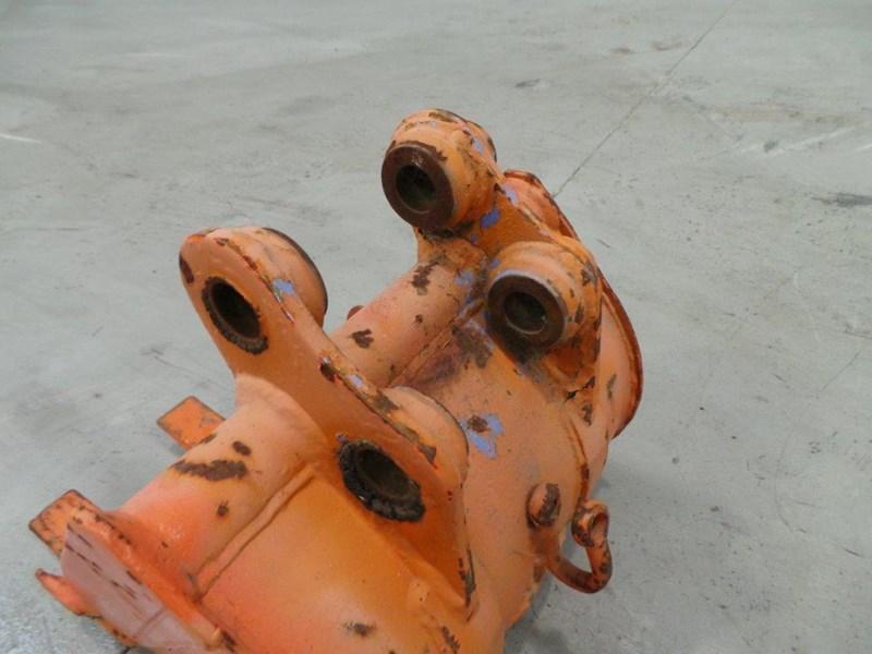 2017 WORKMATE 320MM BUCKET