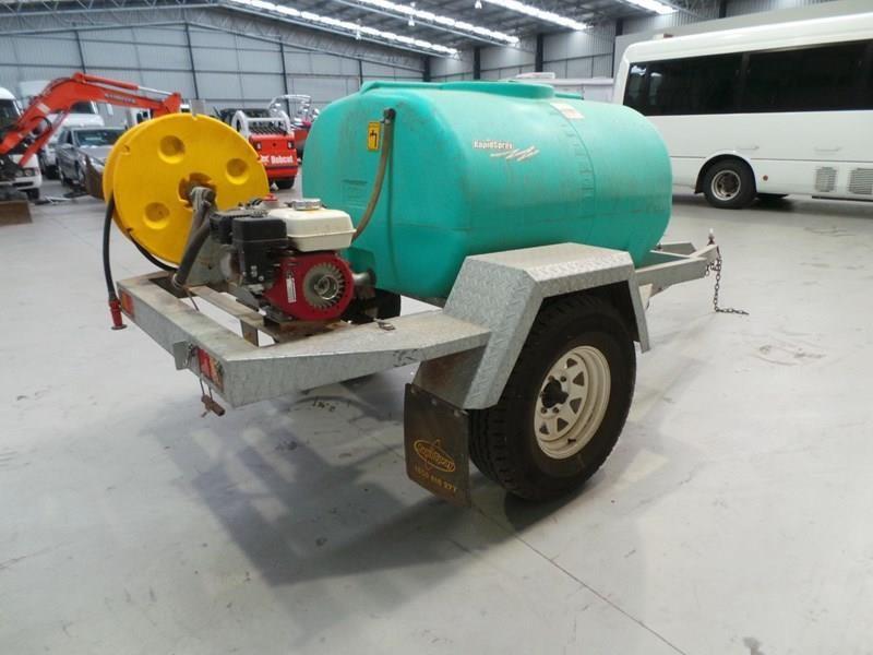 2009 WORKMATE 1000L WATER TRAILER