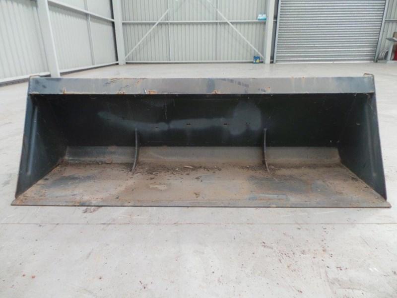 2017 WORKMATE 1860MM GP BUCKET