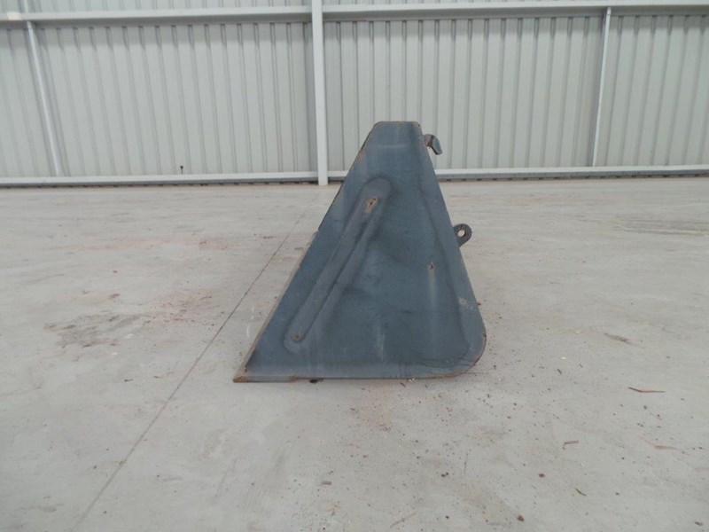 2017 WORKMATE 1860MM GP BUCKET