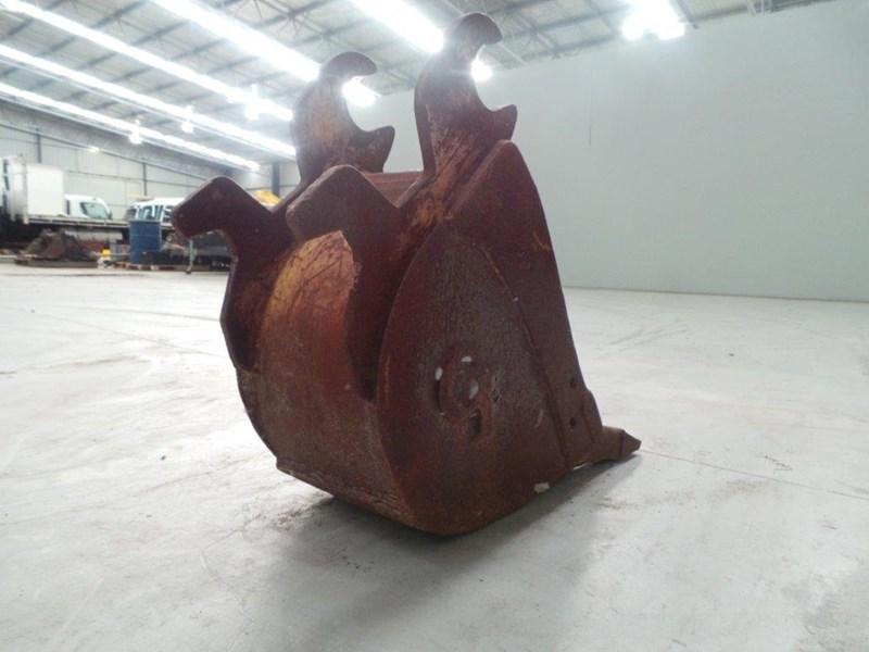 300MM BUCKET