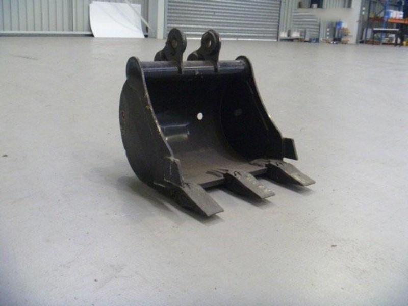 2016 WORKMATE BUCKET
