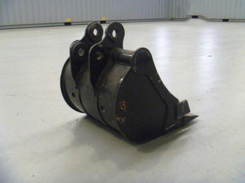 2016 WORKMATE BUCKET