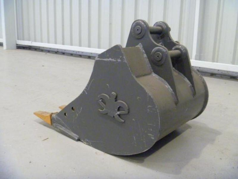 2016 WORKMATE BUCKET
