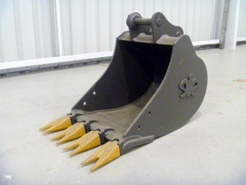 2017 WORKMATE BUCKET