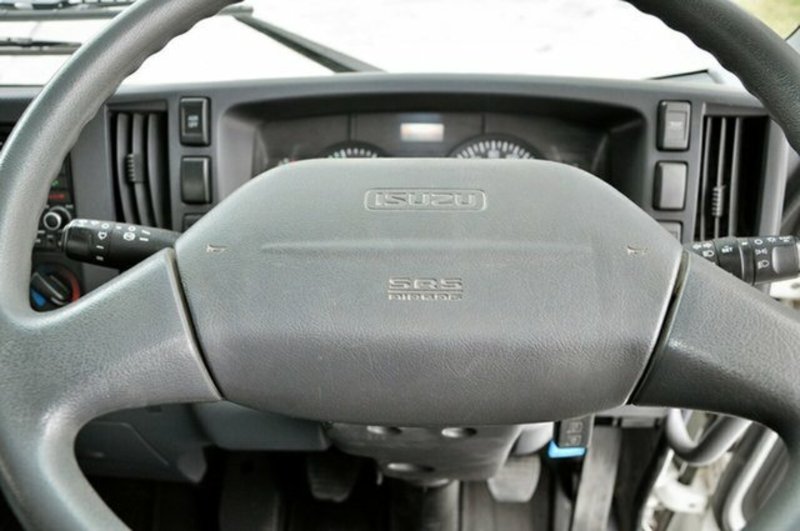 2012 ISUZU F Series