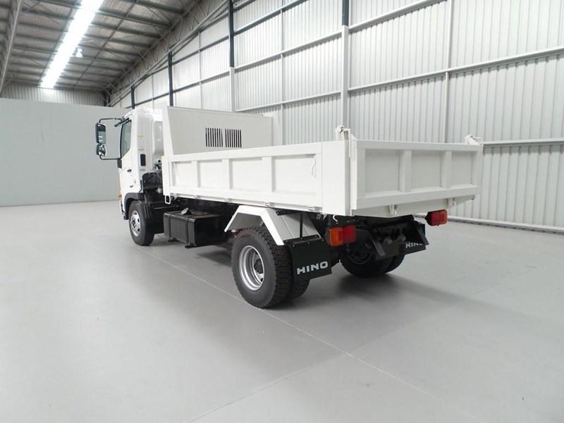 2017 HINO 500 SERIES - FC 1022