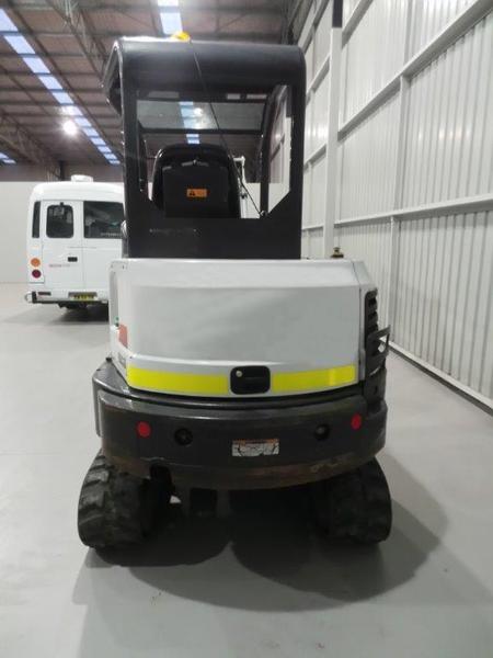 2011 BOBCAT E32M EXCAVATOR