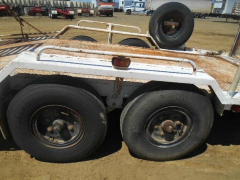 1983 Custom TagPlant(with ramps) Pig Trailer