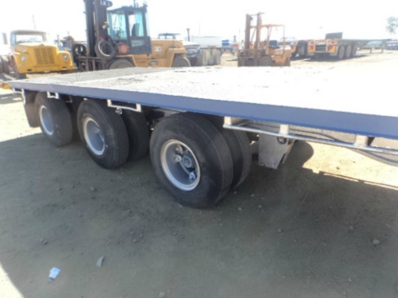 1977 PACEMAKER Drop Deck Semi Trailer