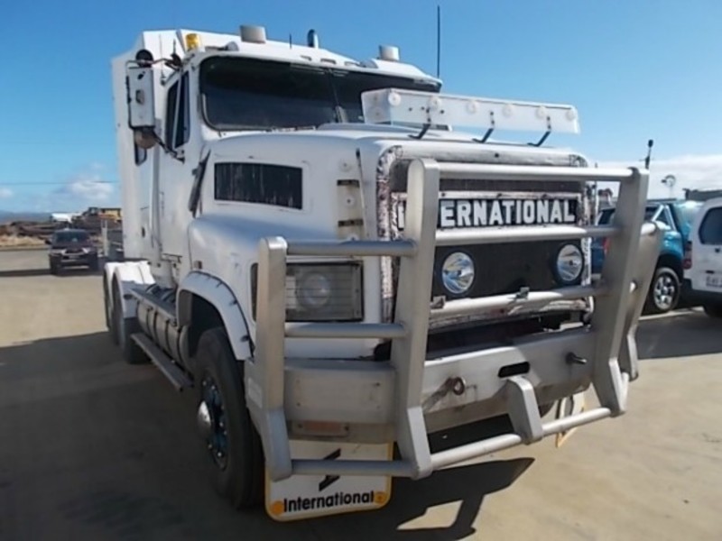 1989 INTERNATIONAL TRANSTAR 4670 TRANSTAR 4670 Truck