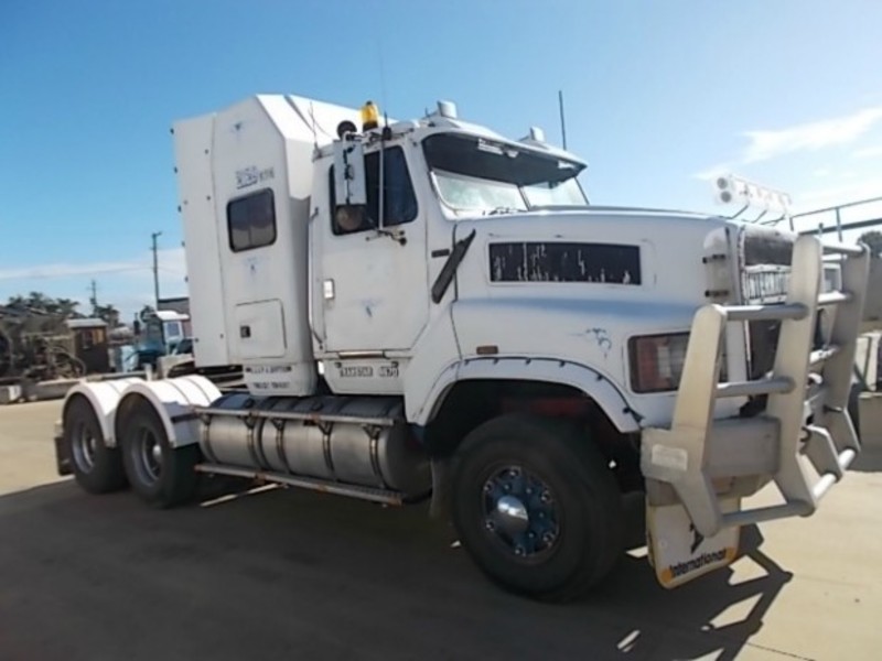1989 INTERNATIONAL TRANSTAR 4670 TRANSTAR 4670 Truck