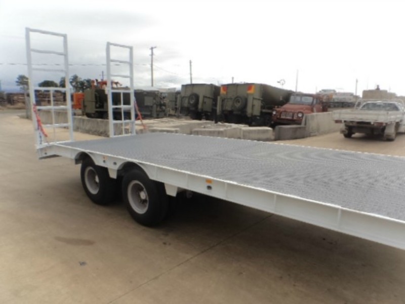1980 Custom TagPlant(with ramps) Tag Trailer