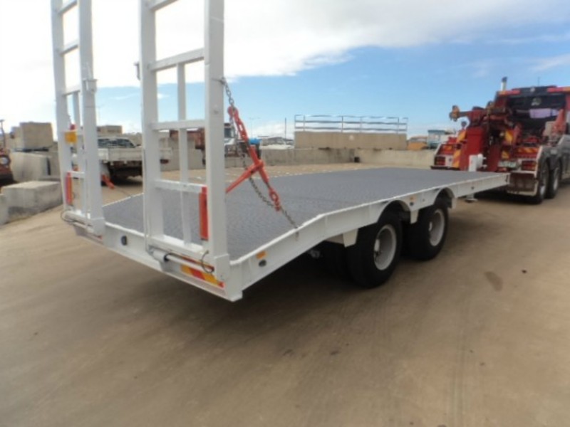 1980 Custom TagPlant(with ramps) Tag Trailer