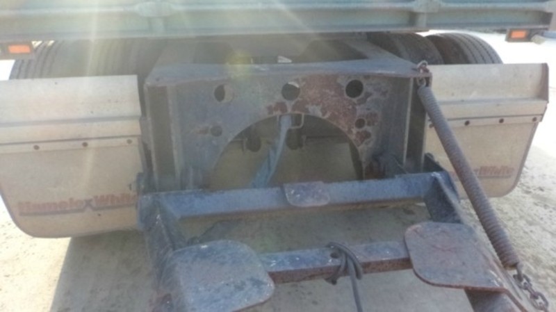2007 Maxitrans Flat top Dog Trailer