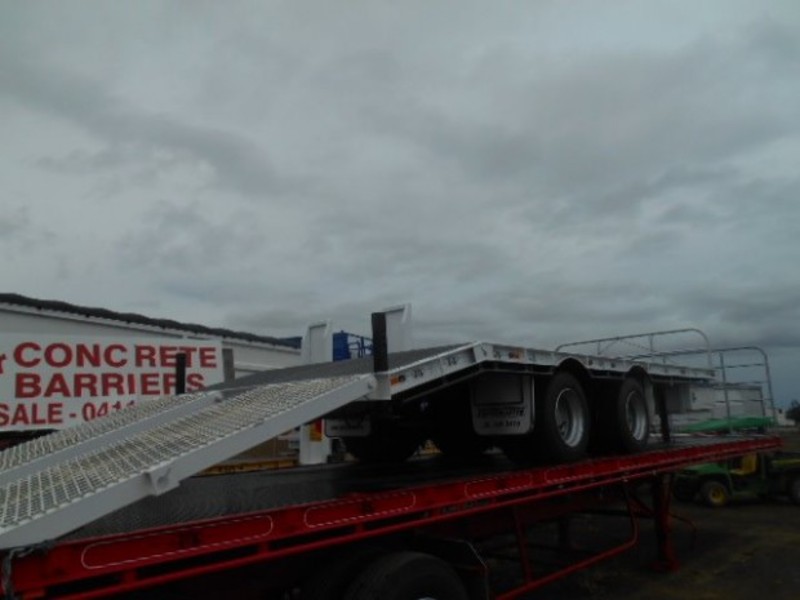 2015 Freightmaster TagPlant(with ramps) Pig Trailer