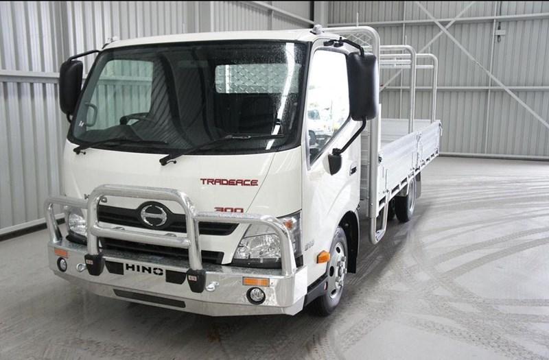 2017 HINO 300 SERIES - 616 MEDIUM TRADE ACE