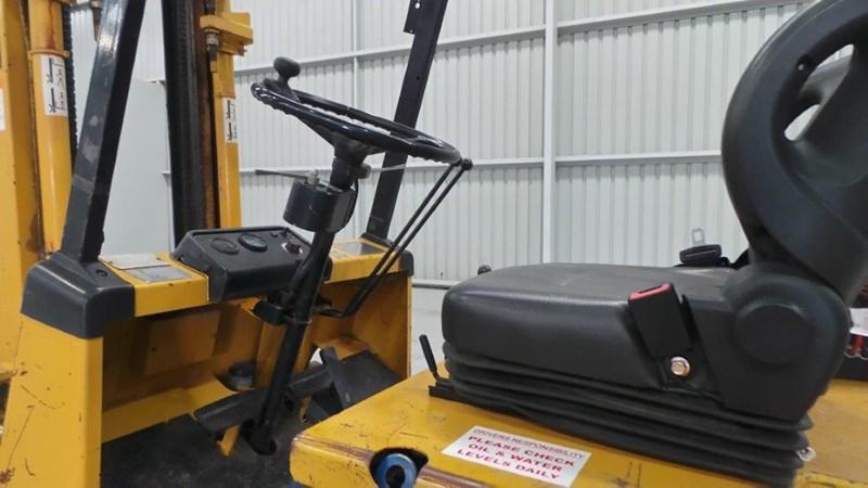 1986 SHINKO M20 ELECTRIC FORKLIFT