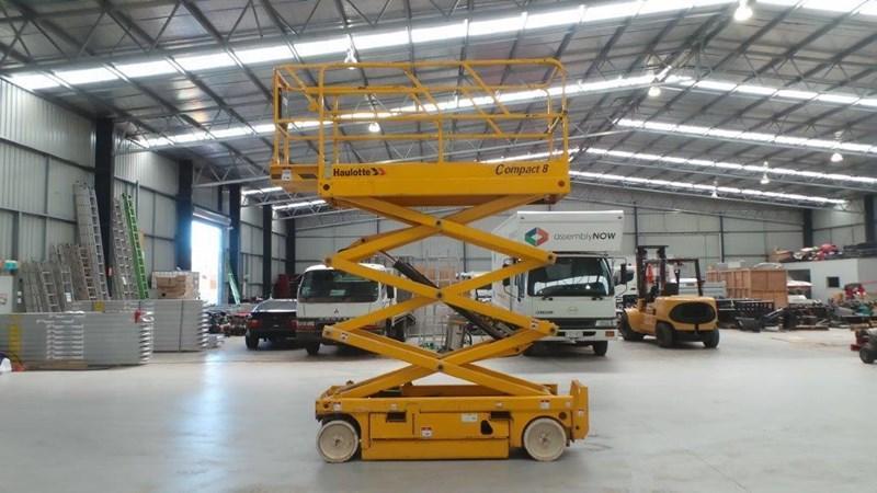 2005 HAULOTTE COMPACT 8W SCISSOR LIFT