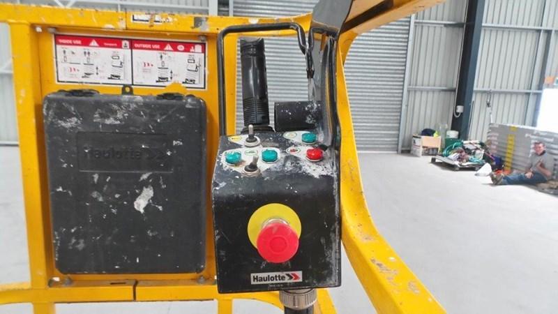 2005 HAULOTTE COMPACT 8W SCISSOR LIFT
