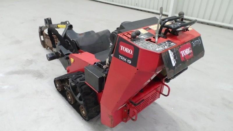 2013 TORO TRX19 TRENCHER