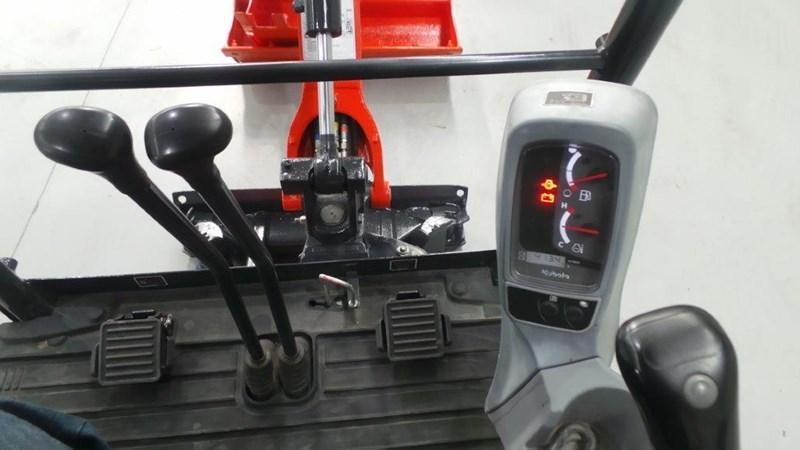 KUBOTA KX 016 MINI EXCAVATOR