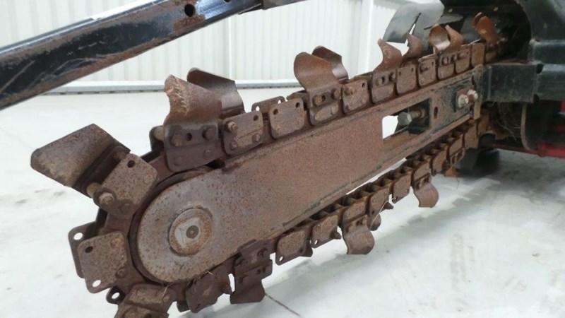2013 TORO TRX19 TRENCHER