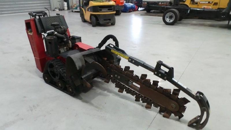 2013 TORO TRX19 TRENCHER