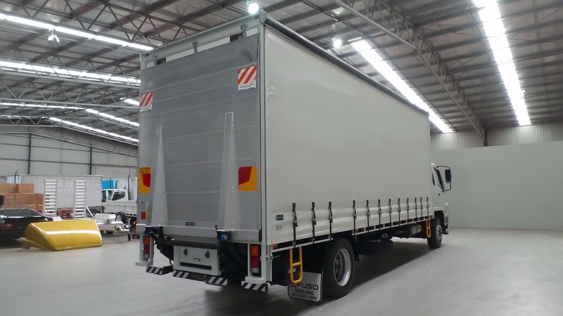 2017 FUSO Fighter 1627 Fighter 1627 Truck