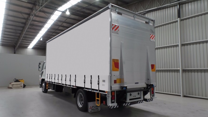 2017 FUSO Fighter 1627 Fighter 1627 Truck
