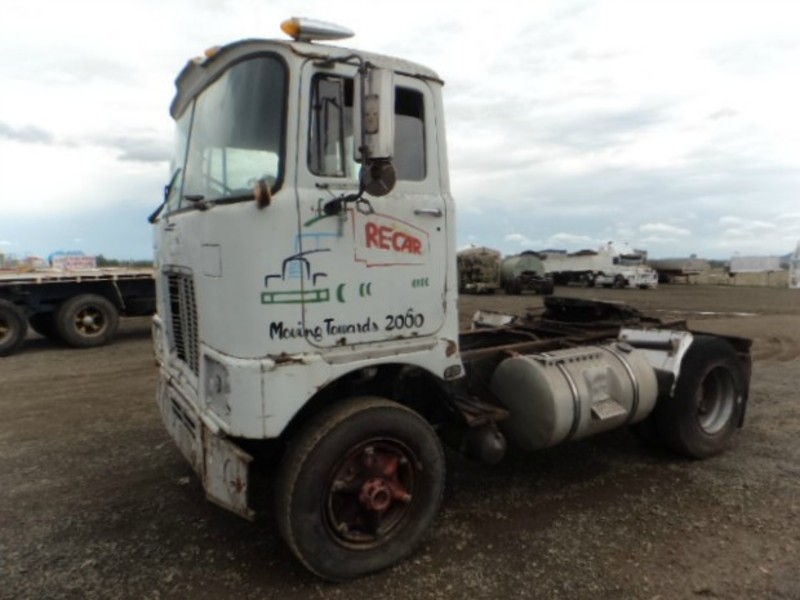 MACK F SERIES F SERIES Truck