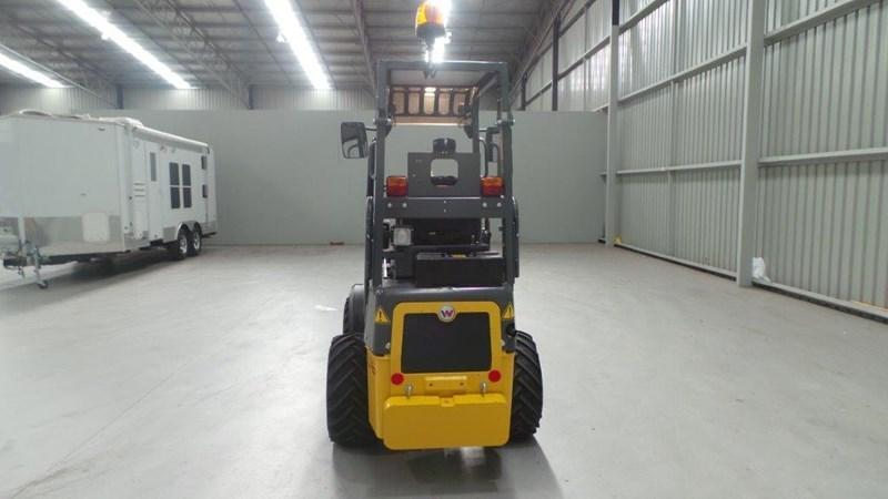 2015 WACKER NEUSON WL16 BEE KEEPER