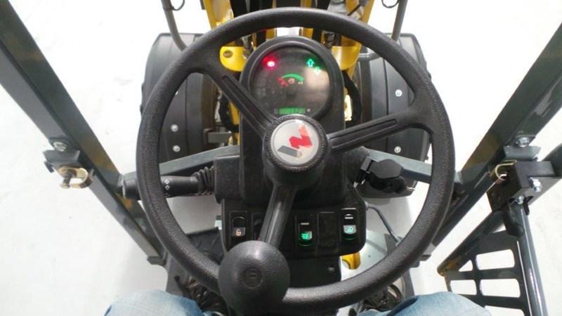 2015 WACKER NEUSON WL16 BEE KEEPER