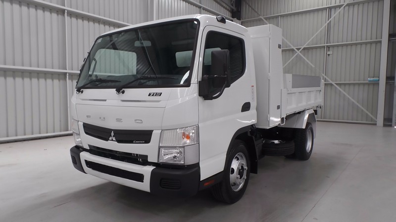 2017 FUSO Canter 715 Canter 715 Truck