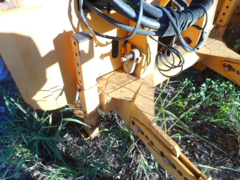 LAWN EQUIPMENT - WIDE AREA MOWER