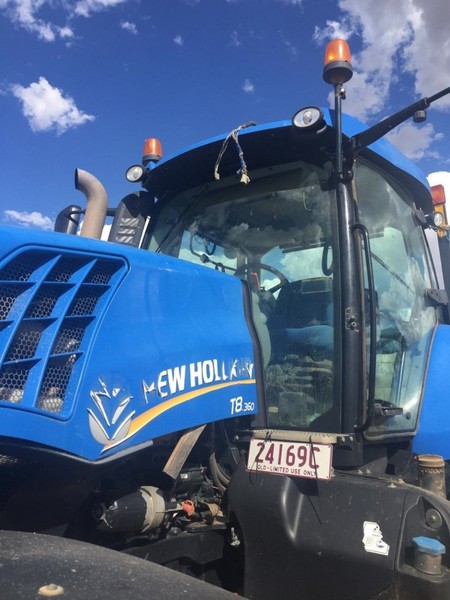 2012 NEW HOLLAND T8.360 T8.360 Tractor