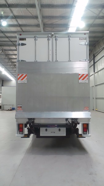 2017 FUSO Fighter 1227 Fighter 1227 Truck