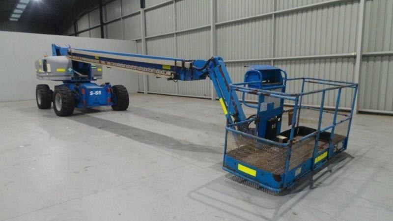 2007 GENIE S85 BOOM LIFT