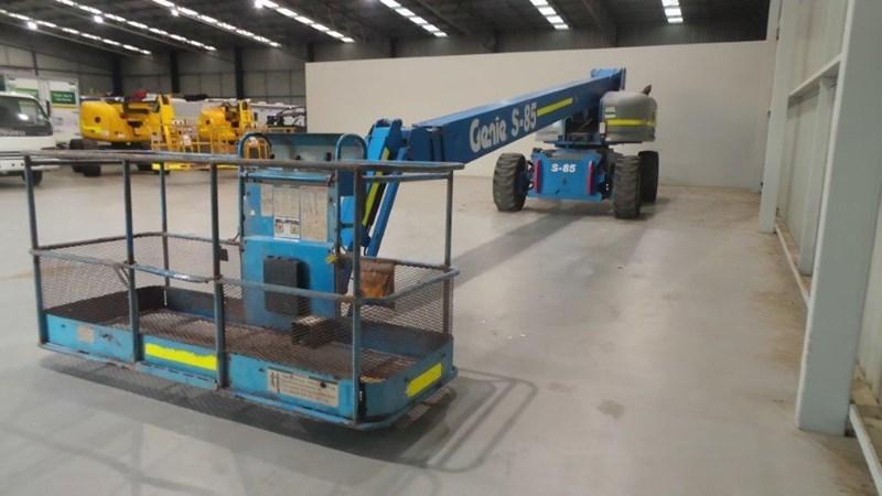 2008 GENIE S85 BOOM LIFT