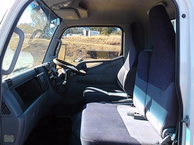 2006 MITSUBISHI Canter 3.5T FE84P Canter Truck