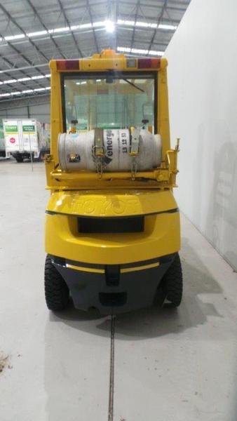 2005 TOYOTA 42-TFG20