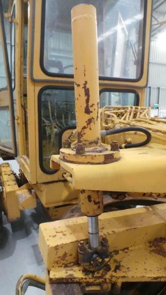 FIAT ALLIS 65 B MOTOR GRADER