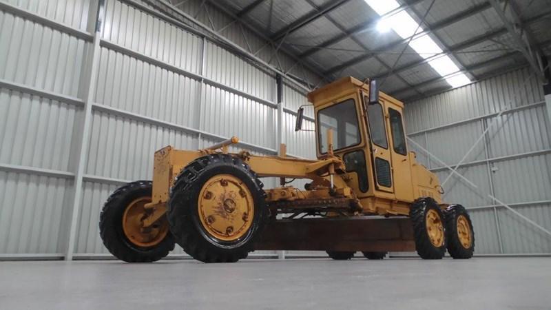 FIAT ALLIS 65 B MOTOR GRADER