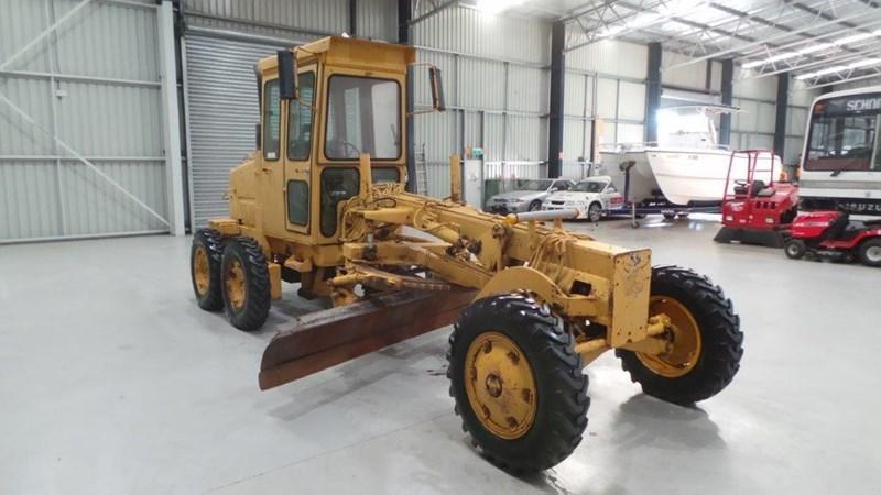 FIAT ALLIS 65 B MOTOR GRADER
