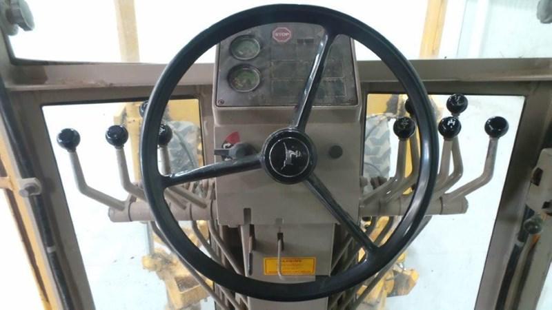 1991 JOHN DEERE 570B MOTOR GRADER