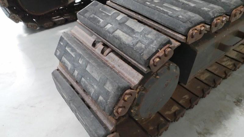 KOMATSU PC138US-2E1